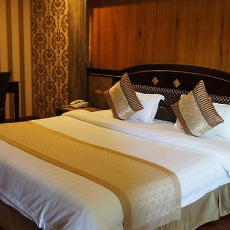 Interpark Hotel 奥隆阿波 外观 照片