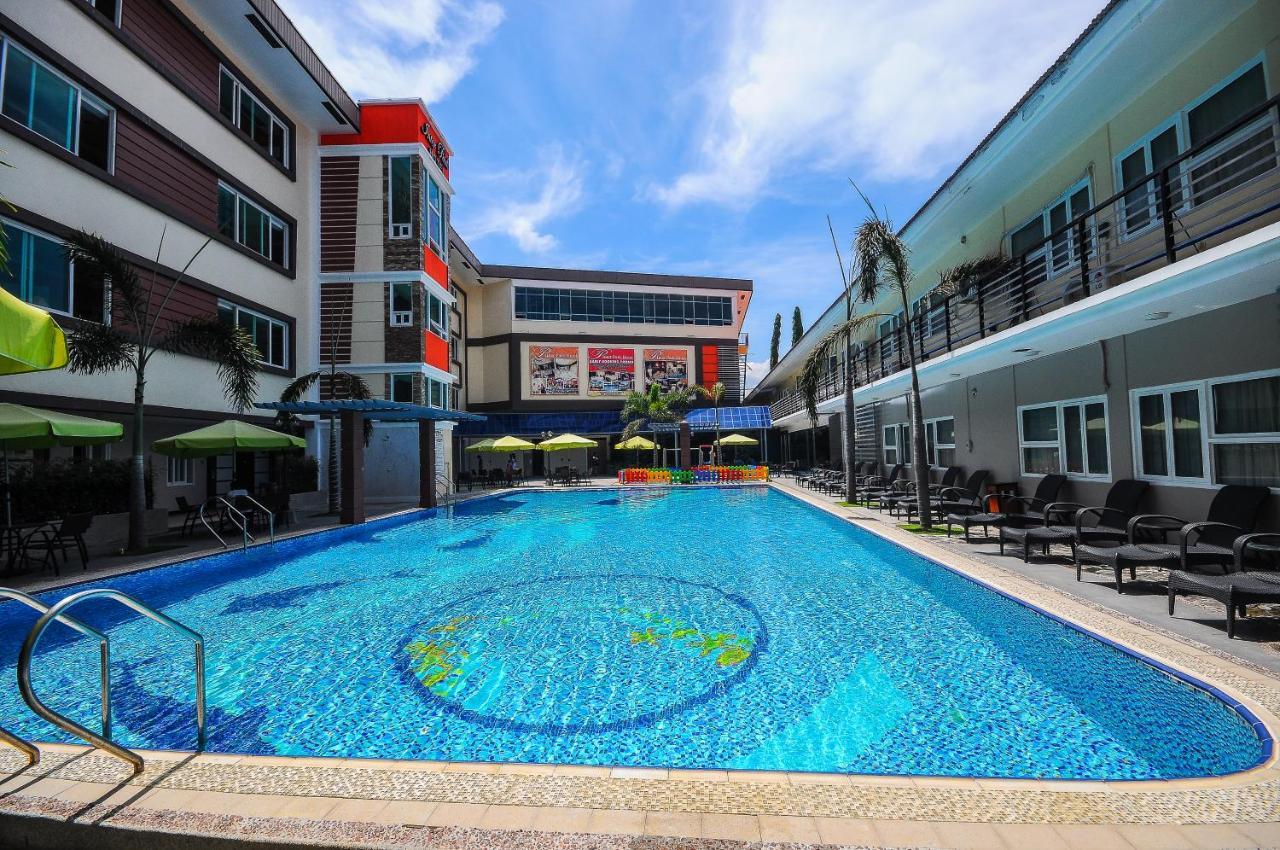 Interpark Hotel 奥隆阿波 外观 照片